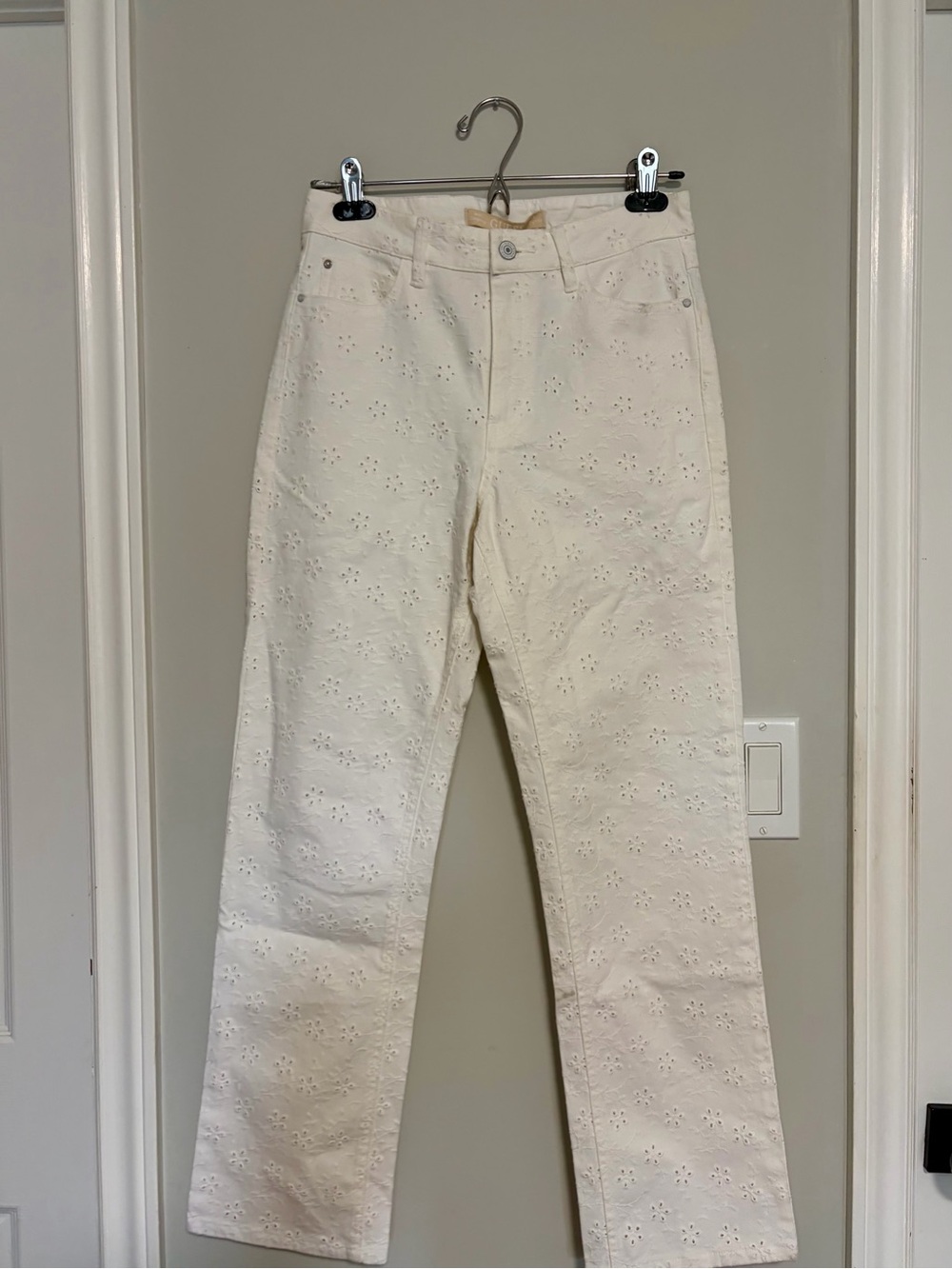Guess Cream Eyelet Straight-Leg Jeans